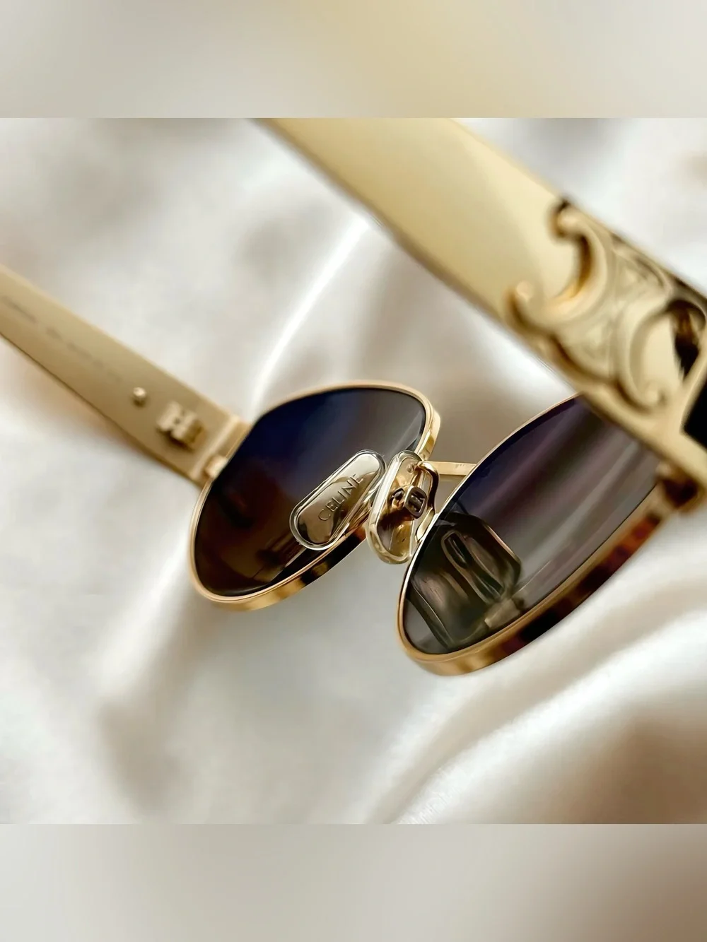 Celine authentic cl40235u